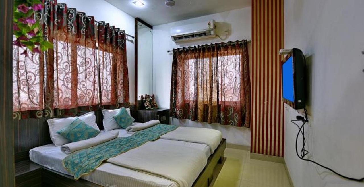 Hotel Pink Pearl Raigarh Екстериор снимка